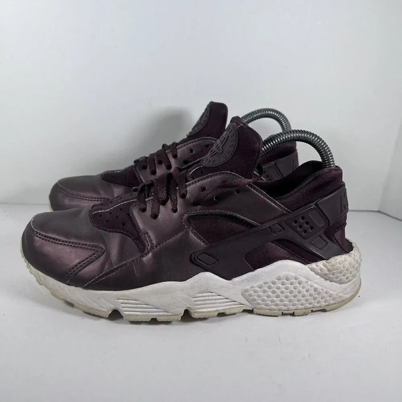 Nike Air Huarache Metallic Mahogany Athletic Shoes Sneakers Women's Size 9 - Picture 3 of 8